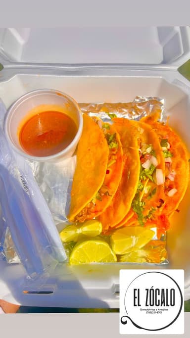El zocalo food truck logo
