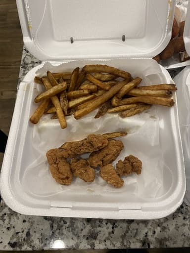 Atlanta Peach Wings food truck logo