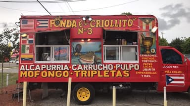 Fonda El Criollito food truck logo
