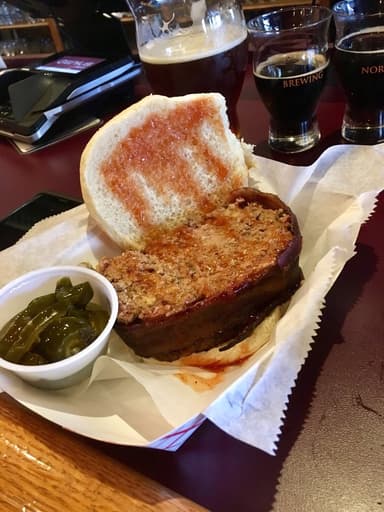 KB's Smokehouse food truck logo