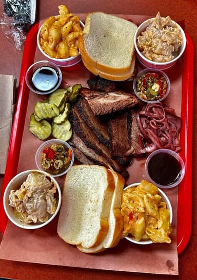 DAMO BBQ food truck logo