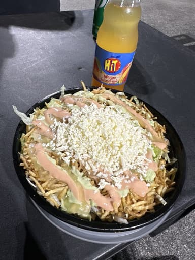 Aja Pelao food truck logo