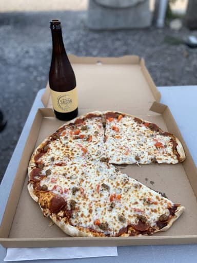 Chef Baldee's Pizza food truck logo