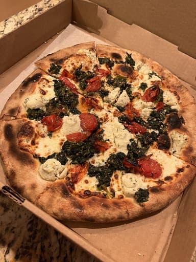 Common Good Pizza & Tap food truck logo