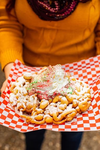 Boardwalk Bites food truck logo