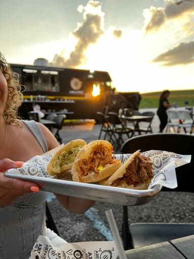 Arepa Point food truck logo