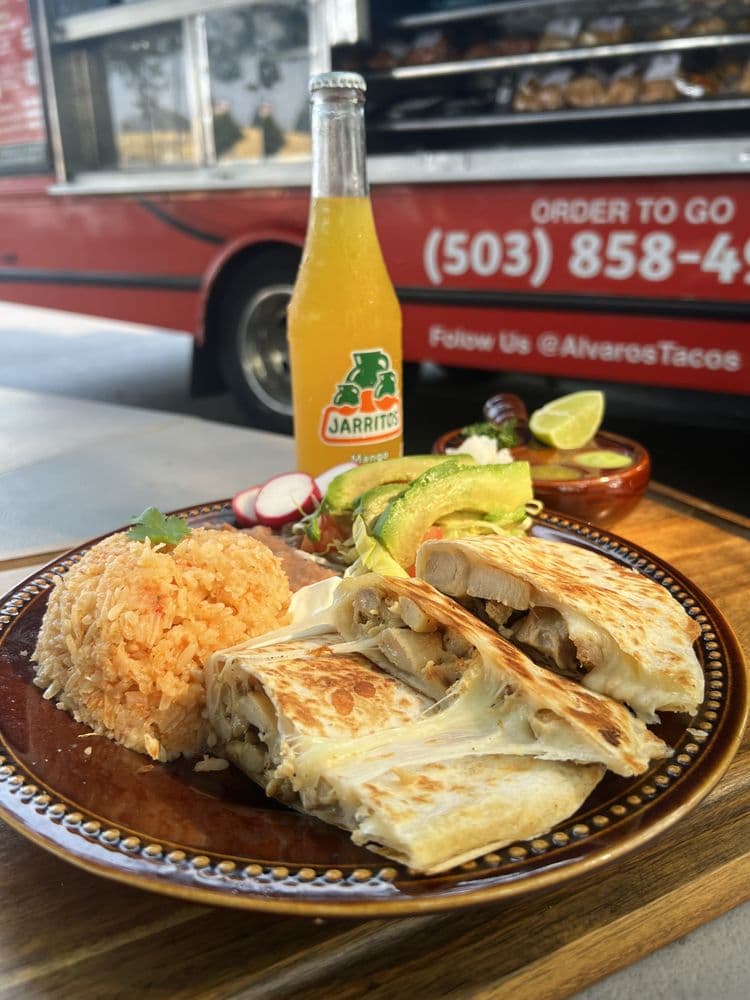 Alvaro's Tacos